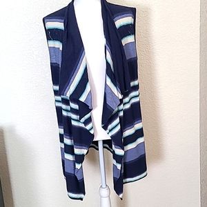 Eddie Bauer Shades of Blue vest, size M